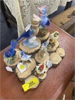 Wooden Stump Stand w/ (7) Ceramic Birds