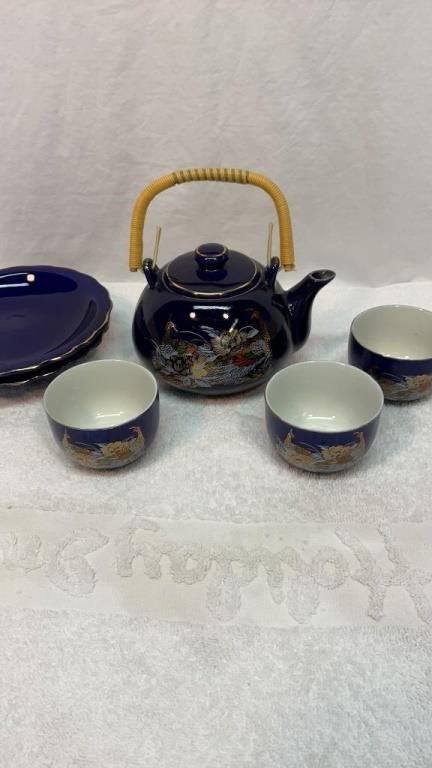 Asian peacock tea pot, etc.