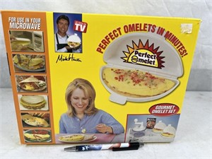 NEW Perfect Omelet gourmet omelet set