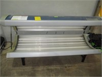 Sunfire tanning bed (works)