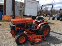 Kubota B7100 HST Tractor,