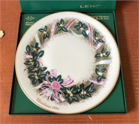 1994 Lenox Christmas plate