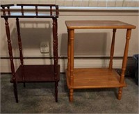 Lot of 2- End Tables