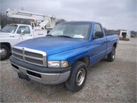 2001 Dodge Ram 2500 pickup - VUT