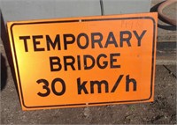 SIGN - ORANGE TEMP BRIDGE
