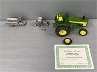 Die-Cast John Deere Tractors Lot Collection