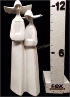 Lladro Two Nuns w/Rosaries Figurine #4611