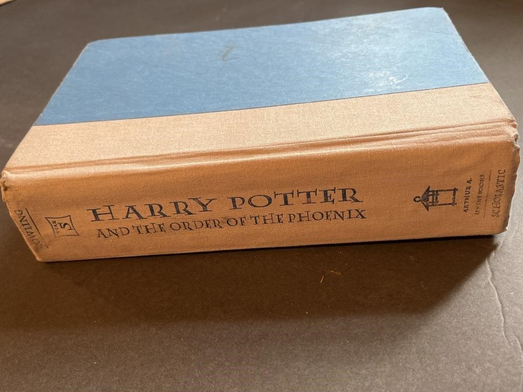 FIRST AMERICAN EDITION Harry Potter and the O