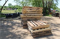 (20) Wood Pallets, Approx 42"x 42" & 32"x 60"