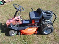 Ariens 1028 Lawn Tractor  BAD ENGINE