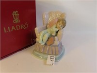 Lladro "The Night Before Christmas, Visions of