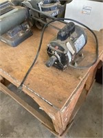 BELT SANDER/SIDE SANDER ON TABLE WITH ROLLERS