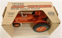 1/16 Allis-Chalmers WD-45 Tractor,NIB