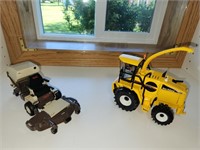 Cool toy tractor & lawnmower