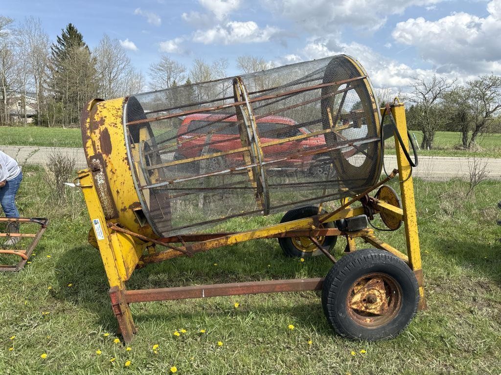 High Point Farms Equipment Online Auction