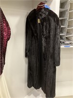 B451A  Black Mink Ladies Coat Medium size