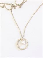 .925 Silver Pearl in Circle Pendant 18"  A