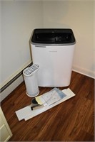 Frigidaire room air conditioner, working; as is
