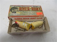 Heddon River-Runt-Spook fishing lure
