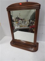 Dresser mirror, 16" x 20"