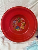 Large plastic bowl vintage kitty cat 16"