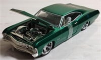 1967 Chevy Impala SS 1/24 Scale Model