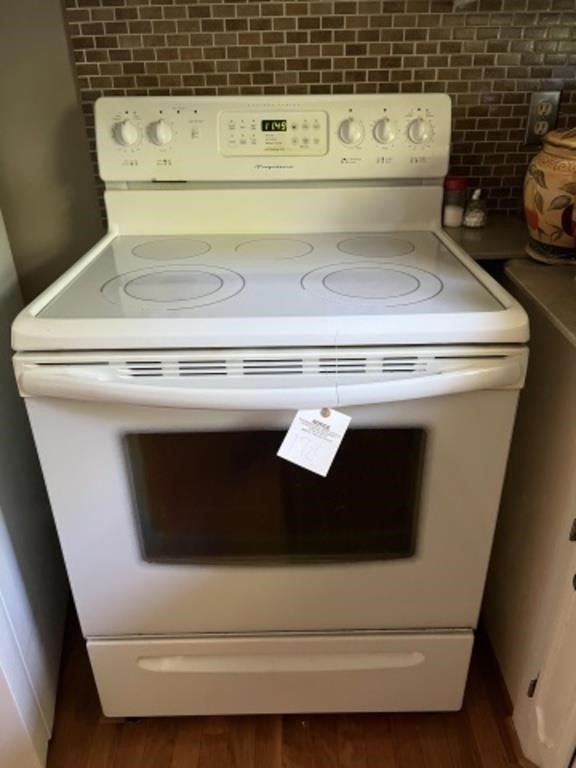 Fridgidaire oven and stove top