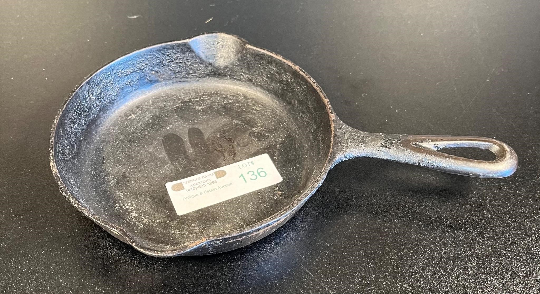 Griswold No. 3 Cast Iron Frying Pan