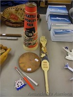 1962 Worlds Fair items, Back scratcher, etc