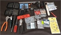 Flat Assorted Tools- Drill Bits, Nutsetters,