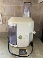 Braun Electric Juicer