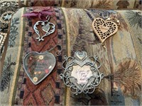 Set of 4 Heart Decor Pieces