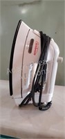 Sunbeam steamer iron with auto shut-off