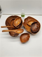 WOODEN BOWL AND SPOON SET