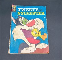“TWEETY AND SYLVESTER” Comic Book