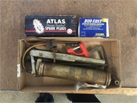 TOOLS AND SPARK PLUGS
