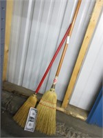 2 Childs brooms