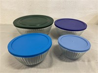 4 Various Size Pyrex Glass Bowls