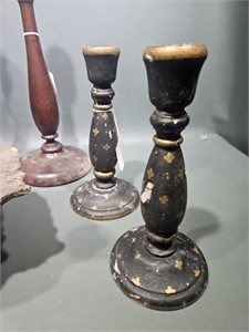 WOODEN CANDLE STICK & BOWLS