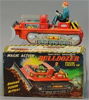 BOXED MODERN TOYS MAGIC ACTION BULLDOZER