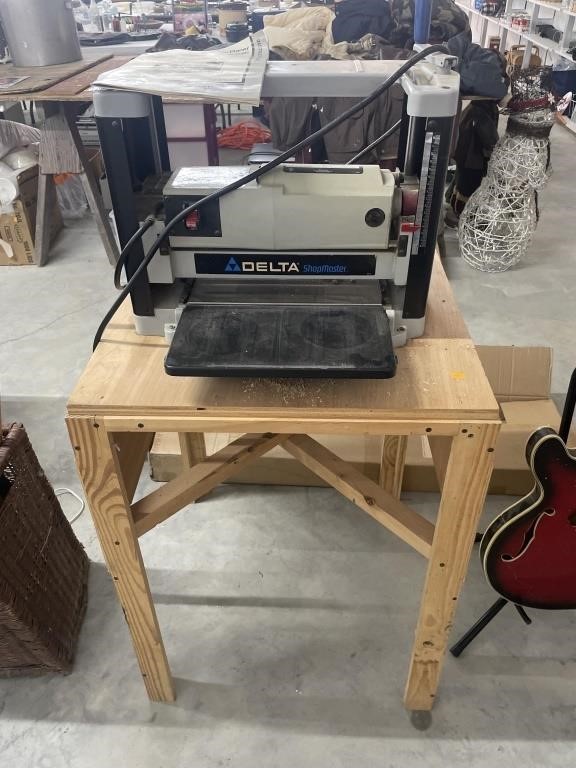 12” portable planer w/ stand