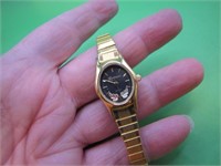 Rushmore Black Hills Gold Wrist Watch (needs batt-