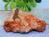 VANADINITE ROCK STONE LAPIDARY SPECIMEN