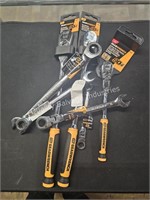 gearwrench asst tools (display area)