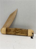 Wooden novelty knife