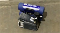 Campbell Hausfeld 4 Gallon Air Compressor-