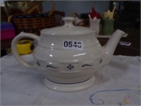 Heratige Blue Tea Pot