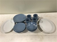 4 Piece Dish Set & Platters