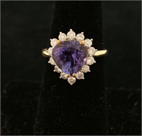 Beautiful Ladies Tanzanite & Diamond Ring