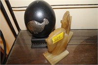 PAIR ONYX HORSE HEAD BOOKENDS AND DECORATIVE
